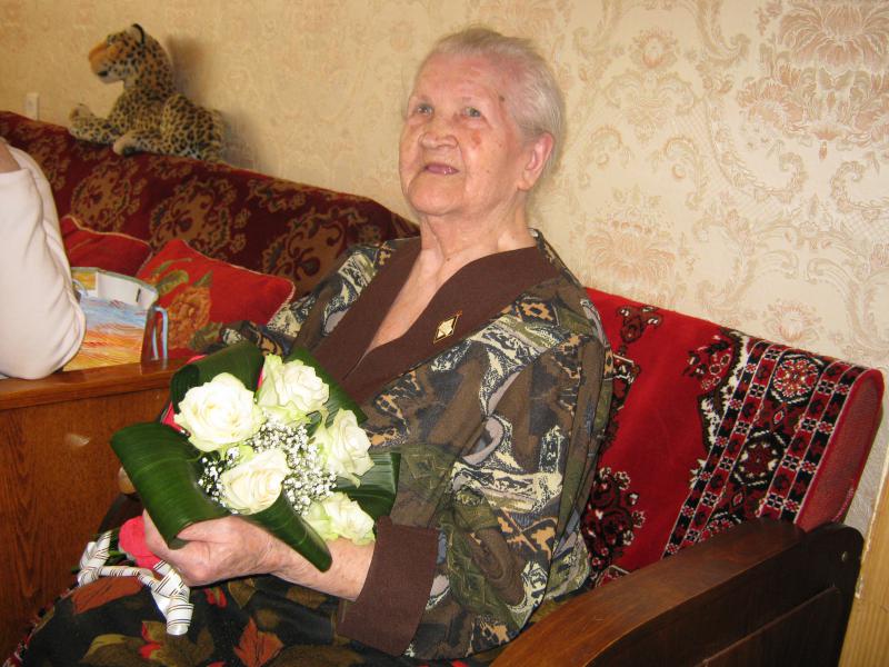 Женщина 90 лет. Маме исполнилось бы 90 лет. Комарова Евдокия Семеновна. Бабушка Евдокия Семеновна Санкт-Петербург. Пятигорский Селезнева Евдокия.